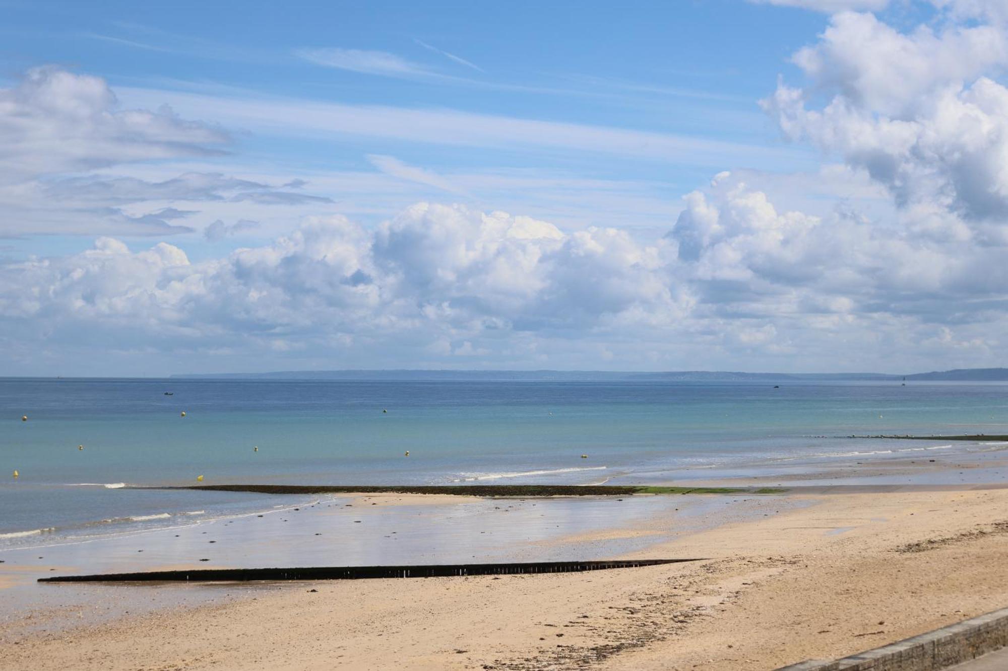 Le Clos Normand Saint-Aubin-Sur-Mer  Exterior photo